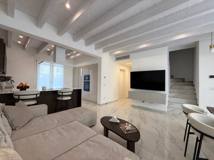 Casa con 5 locali in vendita in Viale Europa, Centro, Montanaso Lombardo
