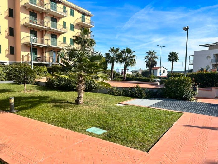 Appartamento monolocale in vendita in Via Gaspare Morardo, Porto Maurizio, Imperia