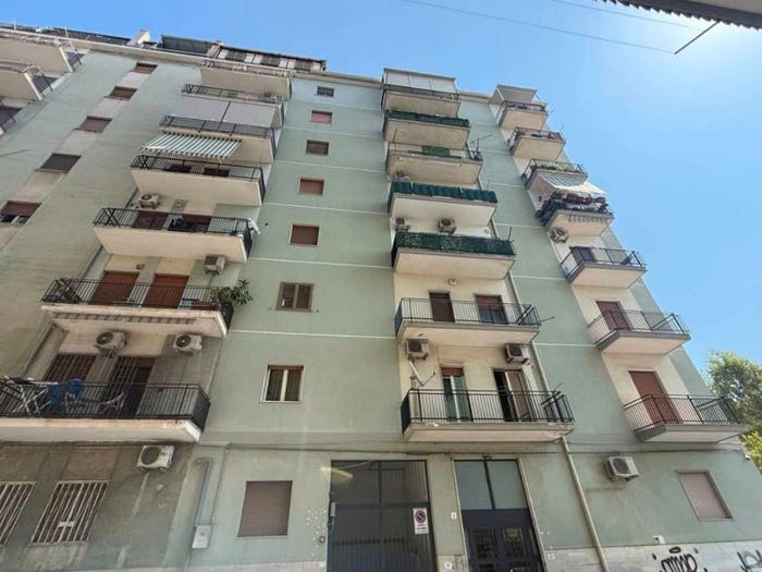 Appartamento trilocale in vendita in Via Nicola Zingarelli, Ferrarotto Acquedotto Greco, Catania