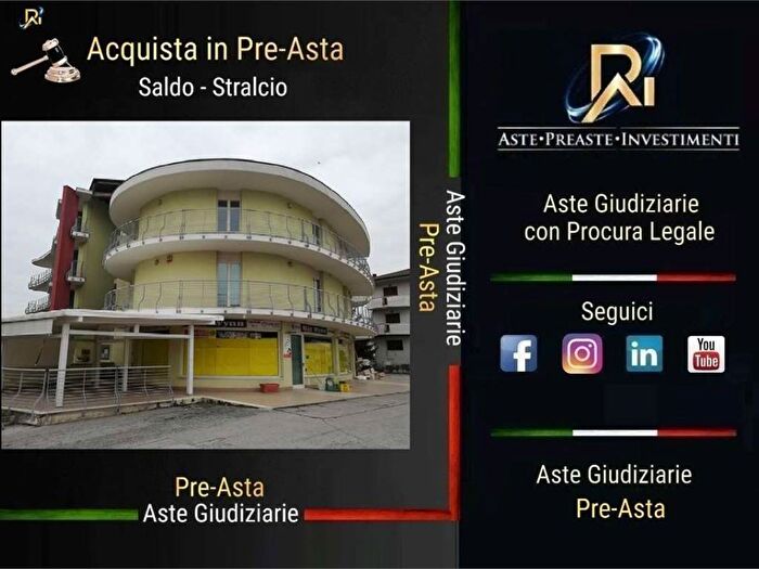 Appartamento trilocale in vendita in Via Ungaretti, Corropoli
