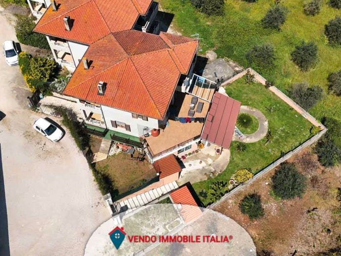 Casa con 6 locali in vendita in Via Colle Francia, Centro, Priverno