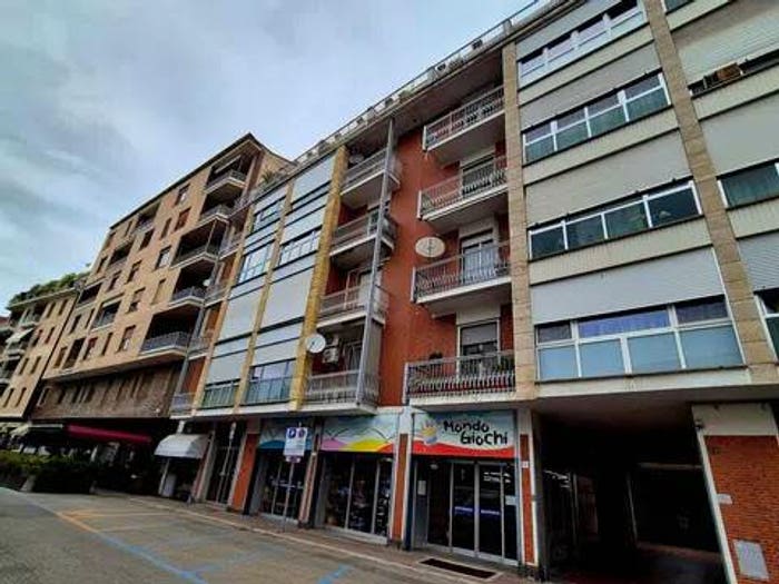 Appartamento quadrilocale in vendita in Via Onorato Vigliani, Centro, Casale Monferrato
