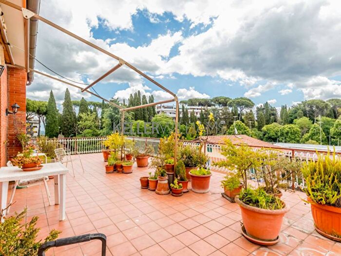 Casa quadrilocale in vendita in Via Cassia, La Storta, Roma