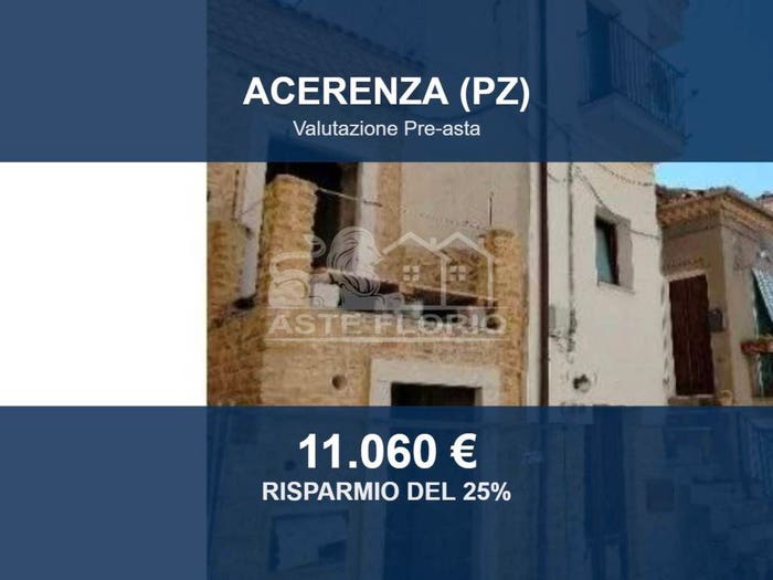 Casa trilocale in vendita in Piazza Roma, Acerenza