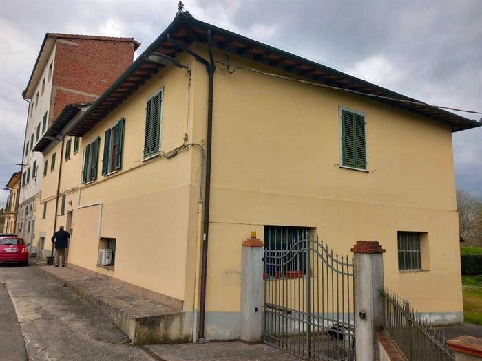 Appartamento con 6 locali in vendita in Castelfiorentino