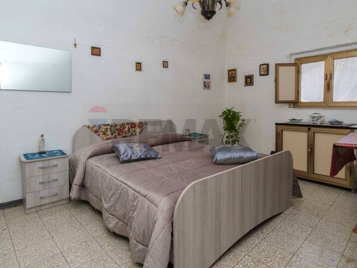 Appartamento trilocale in vendita in Via Benanti, Palestro, Catania