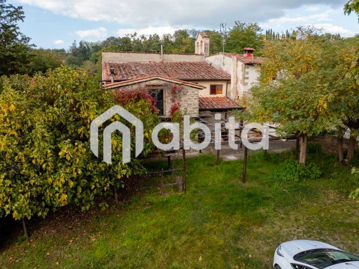 Casa con 6 locali in vendita in via di simonti piandisco, Castelfranco Piandisco
