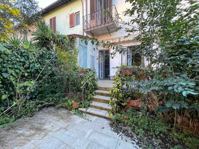 Casa con 6 locali in vendita in Via Pietro Toselli, Porta al Prato San Jacopino, Firenze