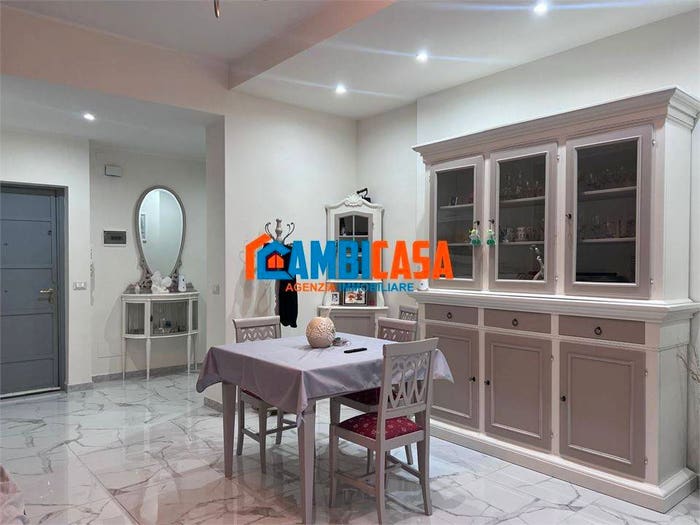 Appartamento quadrilocale in vendita in Borgo Nuovo Castellana, Palermo