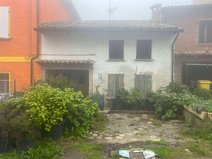 Casa quadrilocale in vendita in via Fosse ardeatine snc, Quattro Castella