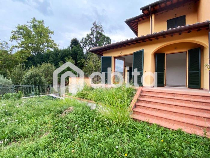 Casa con 6 locali in vendita in brollo, Loppiano Pian Delle Macchie, Figline e Incisa Valdarno