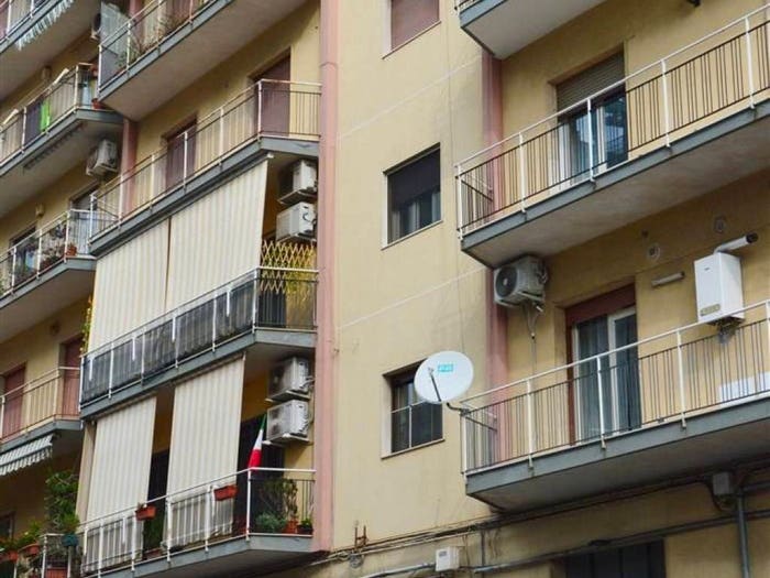 Appartamento trilocale in vendita in VIA TIMOLEONE, Guardia Li Cuti, Catania
