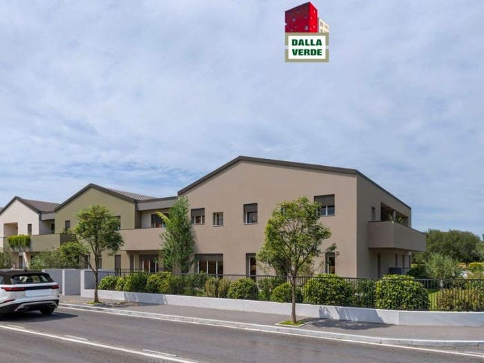 Appartamento quadrilocale in vendita in Via C Rosselli, Centro, Altavilla Vicentina