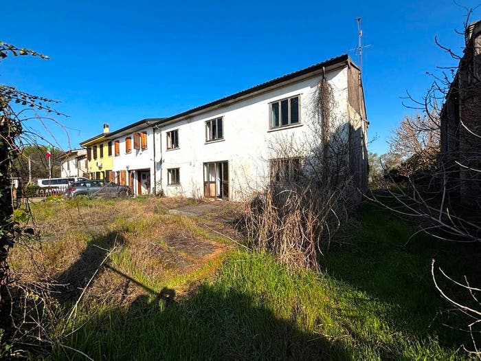 Casa con 6 locali in vendita in Corso della Vittoria, Centro, Legnago