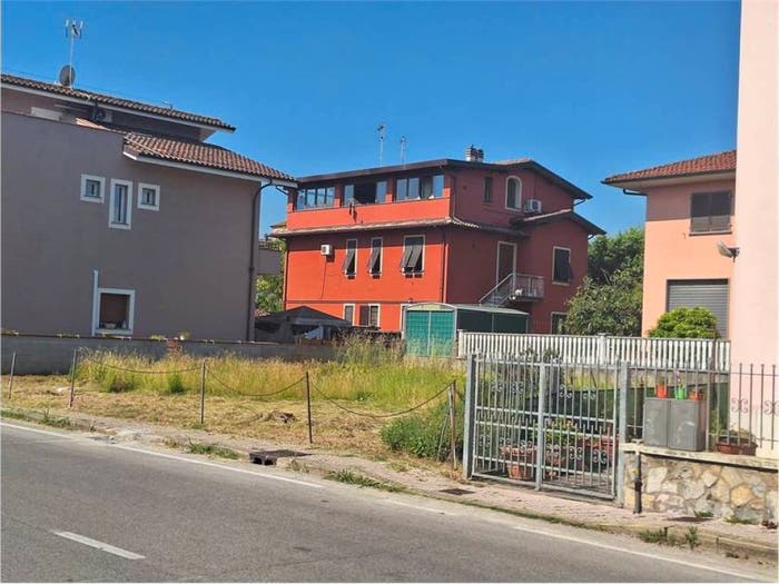Appartamento con 6 locali in vendita in Borgo A Buggiano, Buggiano