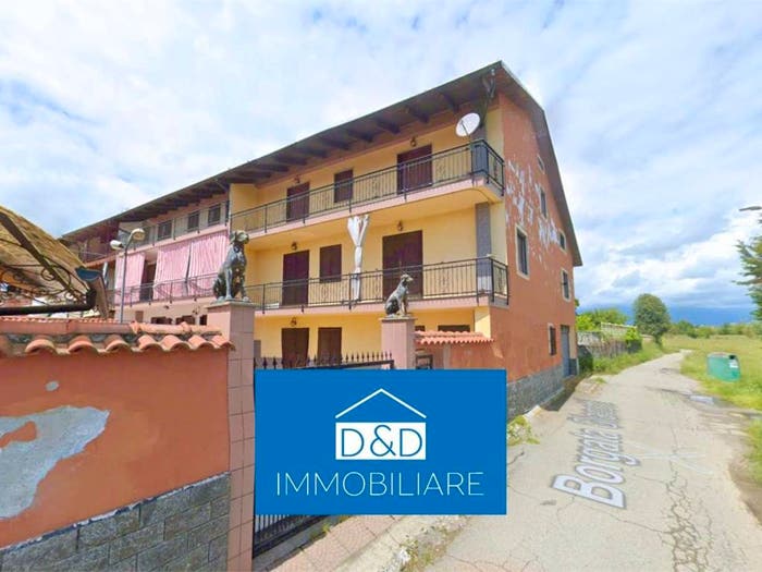 Casa con 6 locali in vendita in Borgata Gianotti, Barbania
