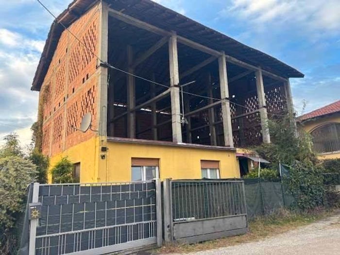 Casa monolocale in vendita in Via fratelli Balestrini, Centro, Fino Mornasco