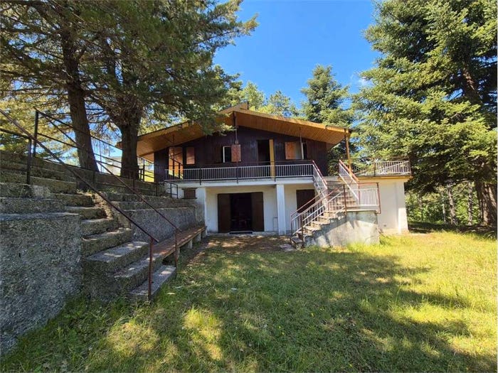 Casa con 5 locali in vendita in contrada piani di sopra snc, Centro, Apiro