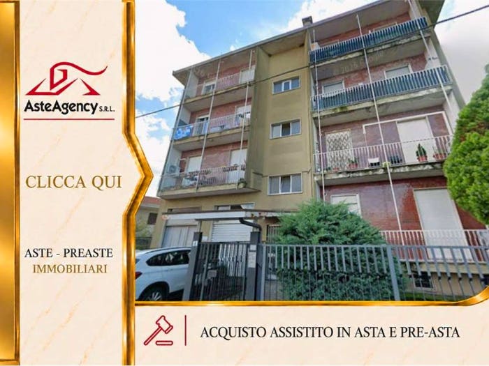 Appartamento quadrilocale in vendita in Via iv novembre, Centro, Lonate Pozzolo