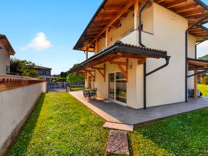 Casa quadrilocale in vendita in Via Pedenaga, Ponte Cingoli, Rodengo Saiano