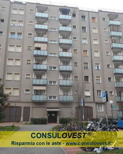 Appartamento trilocale in vendita in Via Arturo Graf, Quarto Oggiaro, Milano