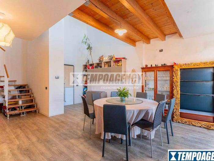 Casa con 5 locali in vendita in Via Giorgio Stephenson, Musocco, Milano