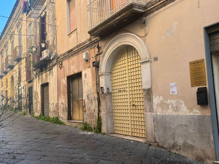 Appartamento quadrilocale in vendita in Via Nino Bixio, Centro, Maddaloni