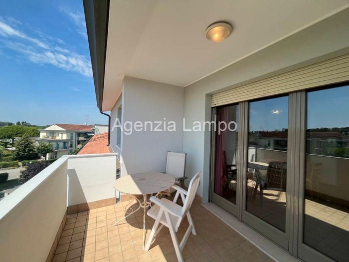 Appartamento trilocale in vendita in Viale dei Gabbiani, Caorle