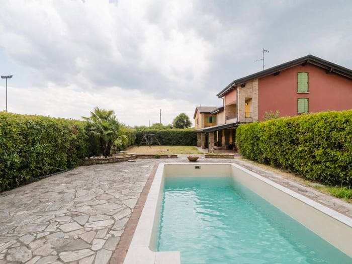 Casa con 5 locali in vendita in Via Papa Giovanni XXIII, Barco, Bibbiano