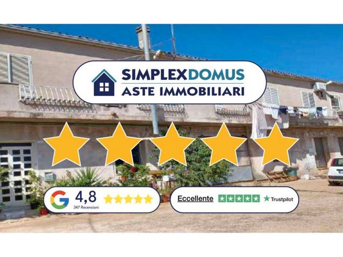 Casa con 6 locali in vendita in Via Torquato Tasso, Luras