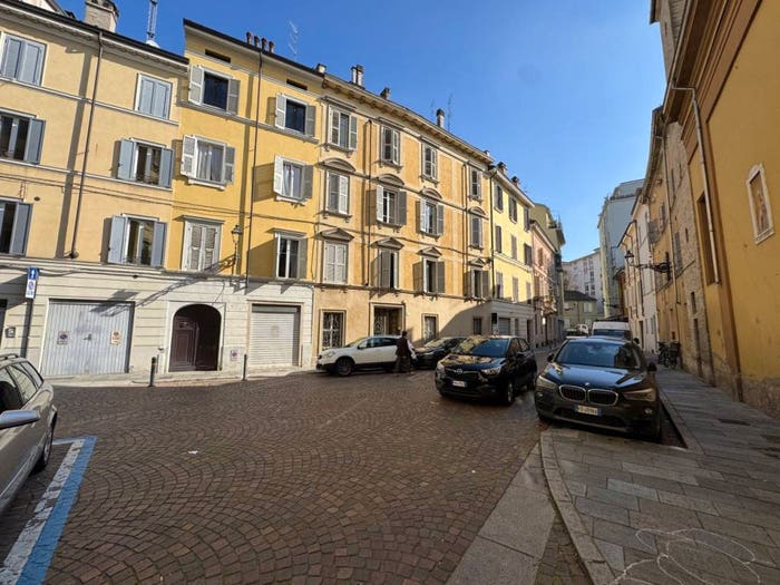 Appartamento bilocale in vendita in borgo della posta, Centro Storico, Parma