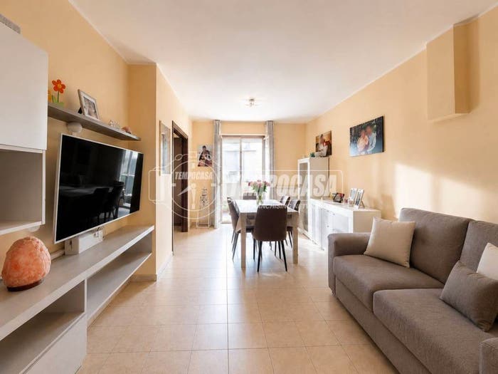 Appartamento quadrilocale in vendita in Via Salvatore Nahi SCALA DR, Poligono Via San Cesario, Lecce