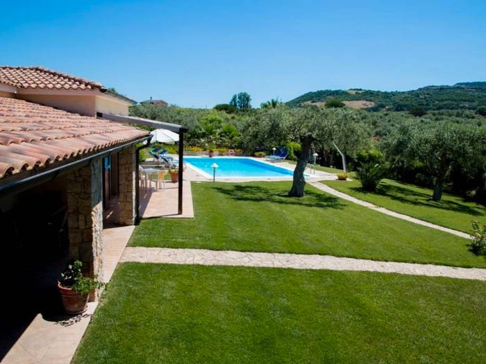 Casa con 6 locali in vendita in Mercede Calabona, Alghero