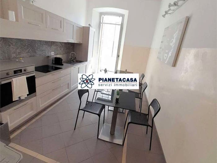 Appartamento con 5 locali in vendita in via Pietro Paleocapa, Stazione, Bergamo