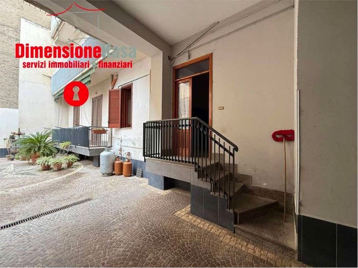 Appartamento trilocale in vendita in via nazionale delle puglie, Cimitile