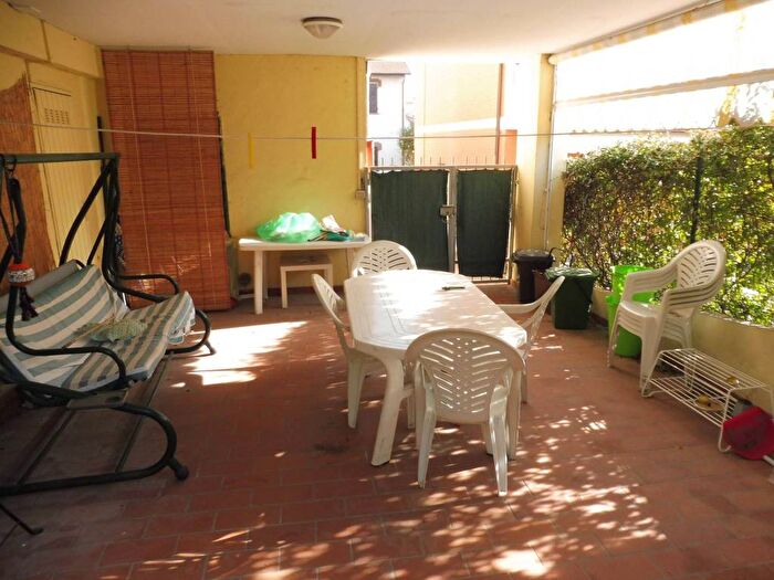 Appartamento trilocale in vendita in Via Fabriano, Piano, Ancona