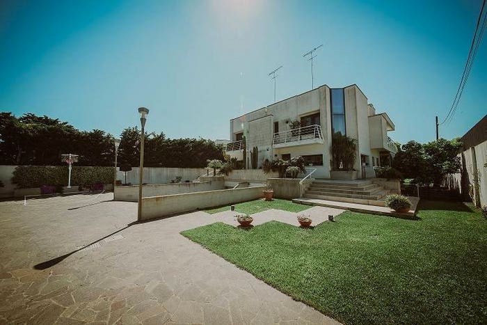 Casa con 6 locali in vendita in Via Nicola Brandi, Paradiso Minnuta, Brindisi