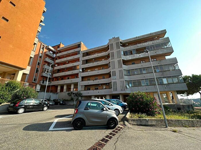 Appartamento quadrilocale in vendita in Via Francesco Massara, Sant'Antonio De Filippis, Catanzaro