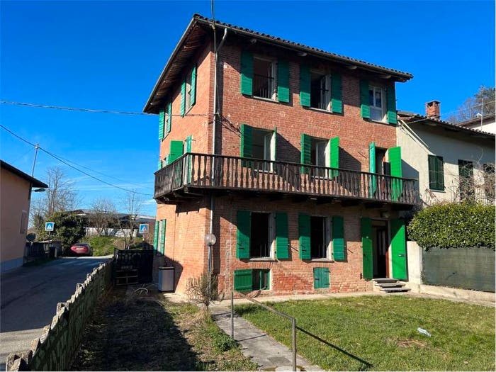 Casa con 6 locali in vendita in Via Asti, Colcavagno, Montiglio Monferrato
