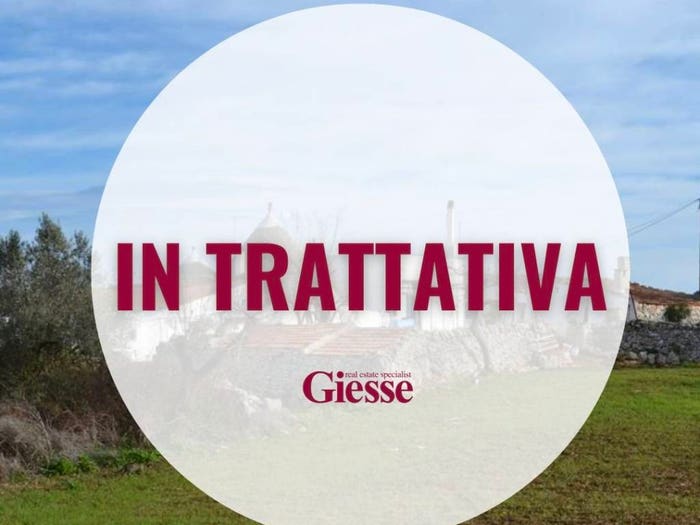 Casa con 6 locali in vendita in Strada Comunale La Russa, Putignano
