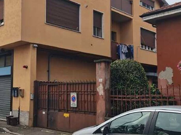 Appartamento bilocale in vendita in Via Monsignor Pogliani, Centro, Parabiago