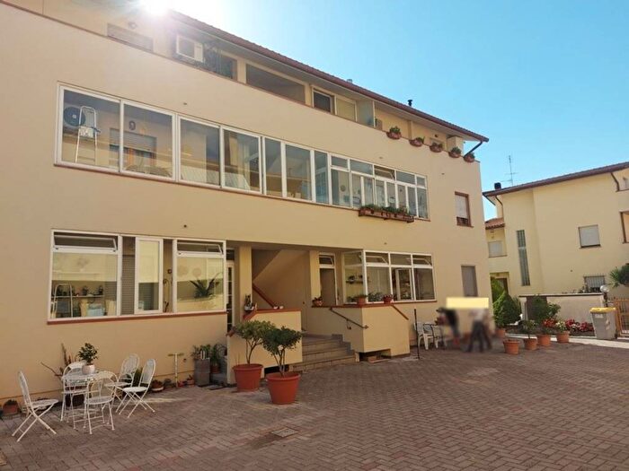 Appartamento con 6 locali in vendita in Via Madonna del Lupo N snc, Cerbara, Città di Castello