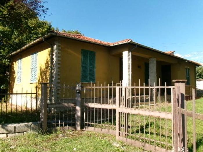 Casa con 6 locali in vendita in Via Reatina, Cappelle, Scurcola Marsicana