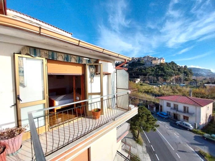 Appartamento con 6 locali in vendita in Via Lungo Aron, Cetraro Marina, Cetraro