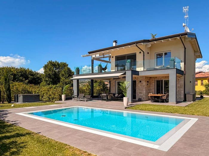 Casa con 5 locali in vendita in Via Monte Olimpo, Centro, Lazise