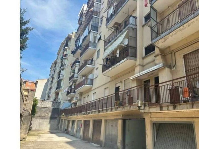 Appartamento con 5 locali in vendita in Via Vittorio Veneto, Centro, Borgosesia