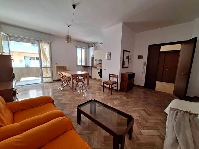 Appartamento trilocale in vendita in Fermo