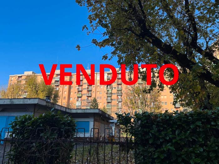 Appartamento trilocale in vendita in Via Eugenio Curiel, Corsico