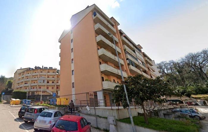 Appartamento quadrilocale in vendita in Via Alessandria, La Pigna Pigna Bassa, Folignano