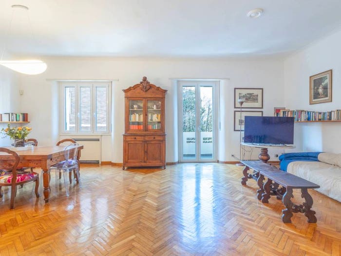 Appartamento quadrilocale in vendita in Via Marsala, Moscova, Milano